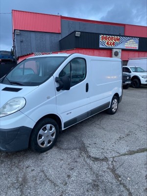 RENAULT TRAFIC 2 2011