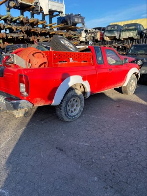 Pièces détachées NISSAN KING CAB 2004